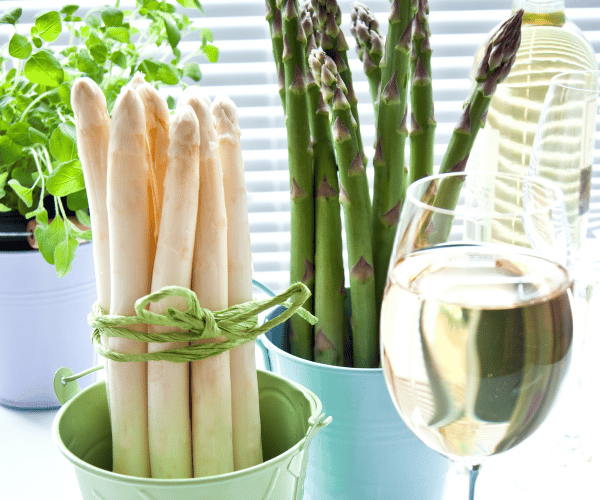 Asparagus with white wine