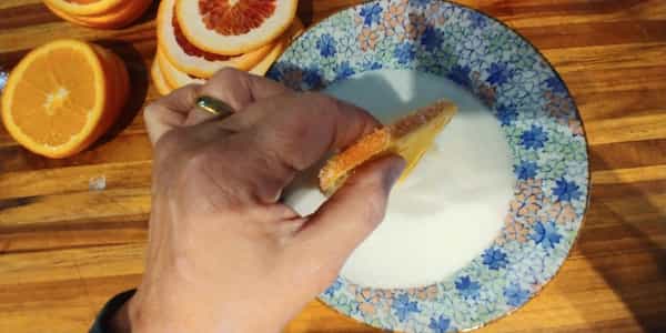 Coating oranges in sugar