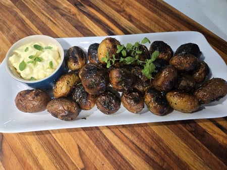 Grilled potatoes with aioli