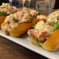 Grilled Lobster Rolls with Lemon-Tarragon Butter