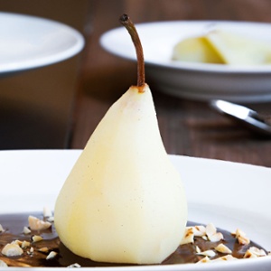 White Wine and Vanilla Poached Pears