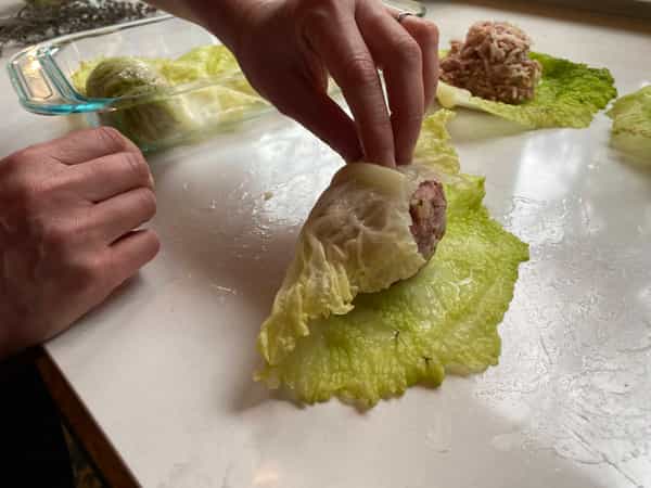 Rolling cabbage 