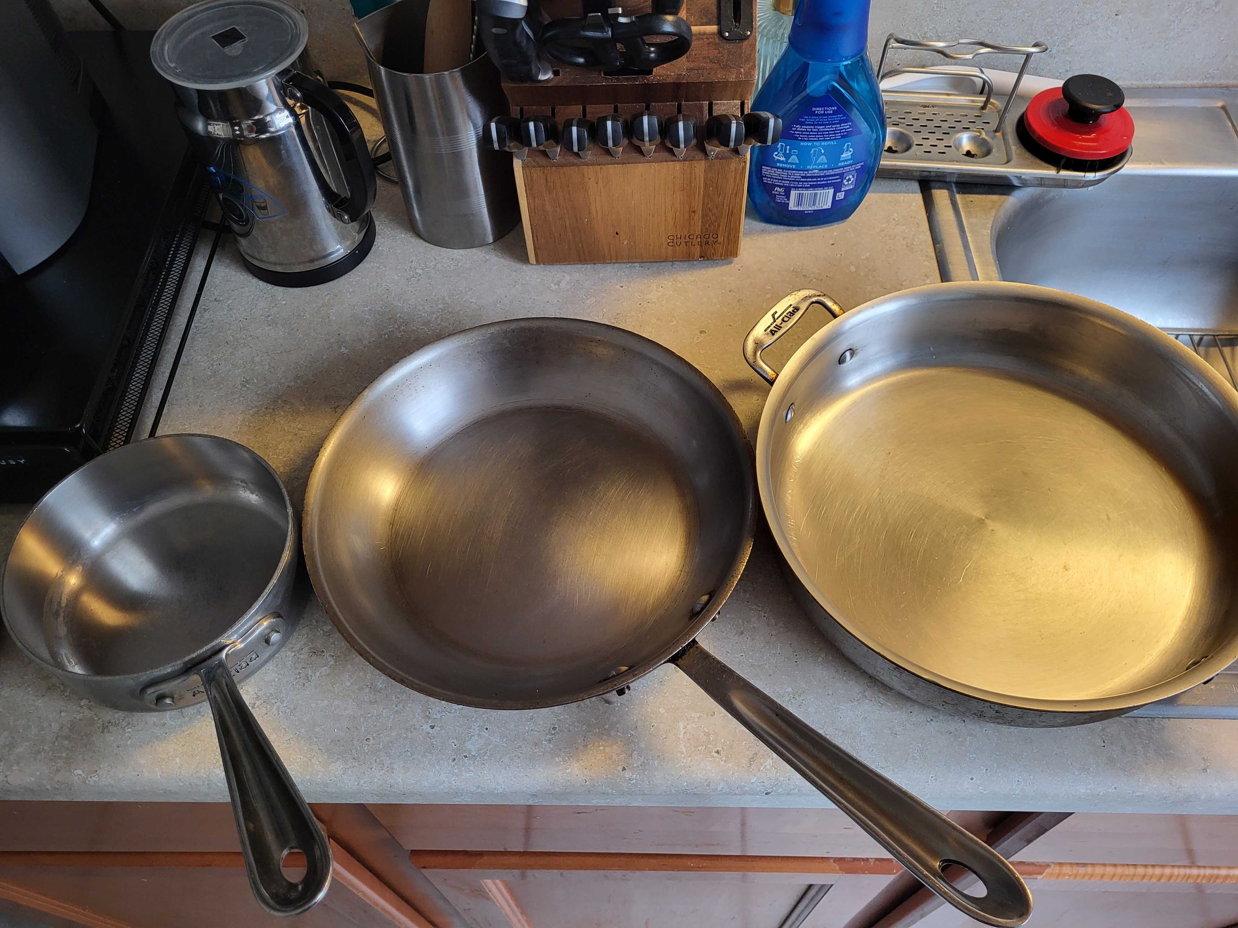Carbon Steel Vs Stainless Steel Cookware: Ultimate Kitchen Battle