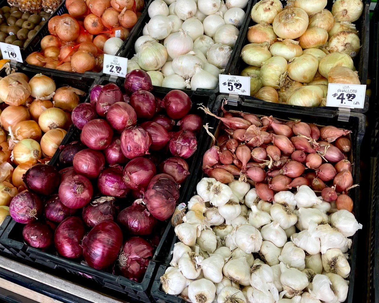 Shallots vs Green Onions - The Harvest Kitchen